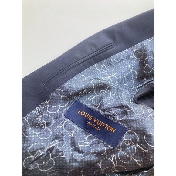 Men's LOUIS VUITTON UNIFORMS Navy Blue Virgin Wool Blazer Suit Jacket, Size 44 - Picture 10 of 14